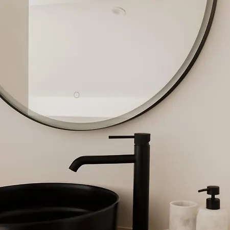 アパート Modern 3br Duplex Near Port & Old Town | By Airnest