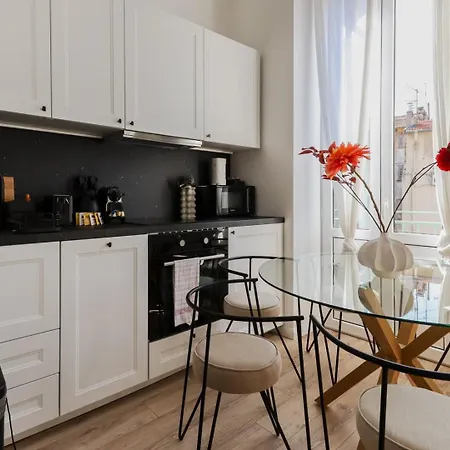 3Br Duplex W/ Balcony & A/C - Port Of Nice | By Airnest Appartamento *