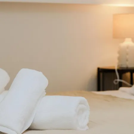 アパート Modern 3br Duplex Near Port & Old Town | By Airnest ニース