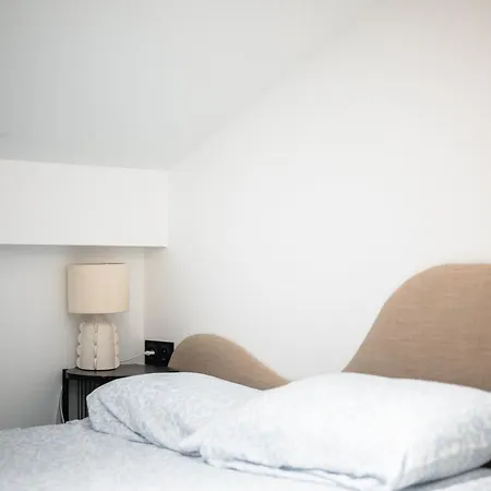 3br Duplex W/ Balcony & A/c - Port Of | By Airnest Appartement Nice