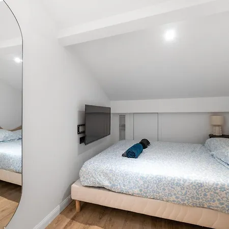 3br Duplex W/ Balcony & A/c - Port Of | By Airnest Appartement Nice